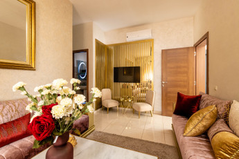 WhatsApp Image 2024-11-25 at 18.03.08 (1).jpeg