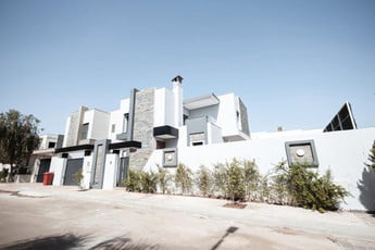 Villas Renaissance – Hamza 1   