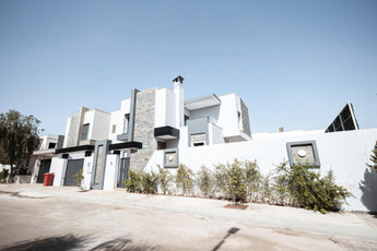 Villas Renaissance – Hamza 1   