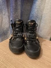 zanotti a vendre