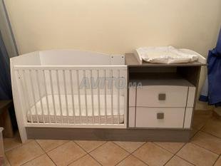 Lit Evolutif Bebe Decouvrez 33 Annonces A Vendre Avito