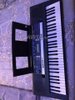 Un piano en bon état ( Yamaha ) ( à vendre )  - 3